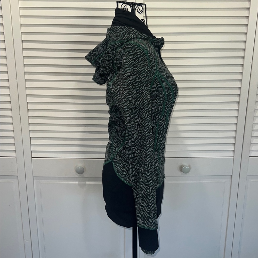 Lululemon Daily Practice Jacket Irregular Spacebone Sea Mist Deep Green / Black - Picture 13 of 16